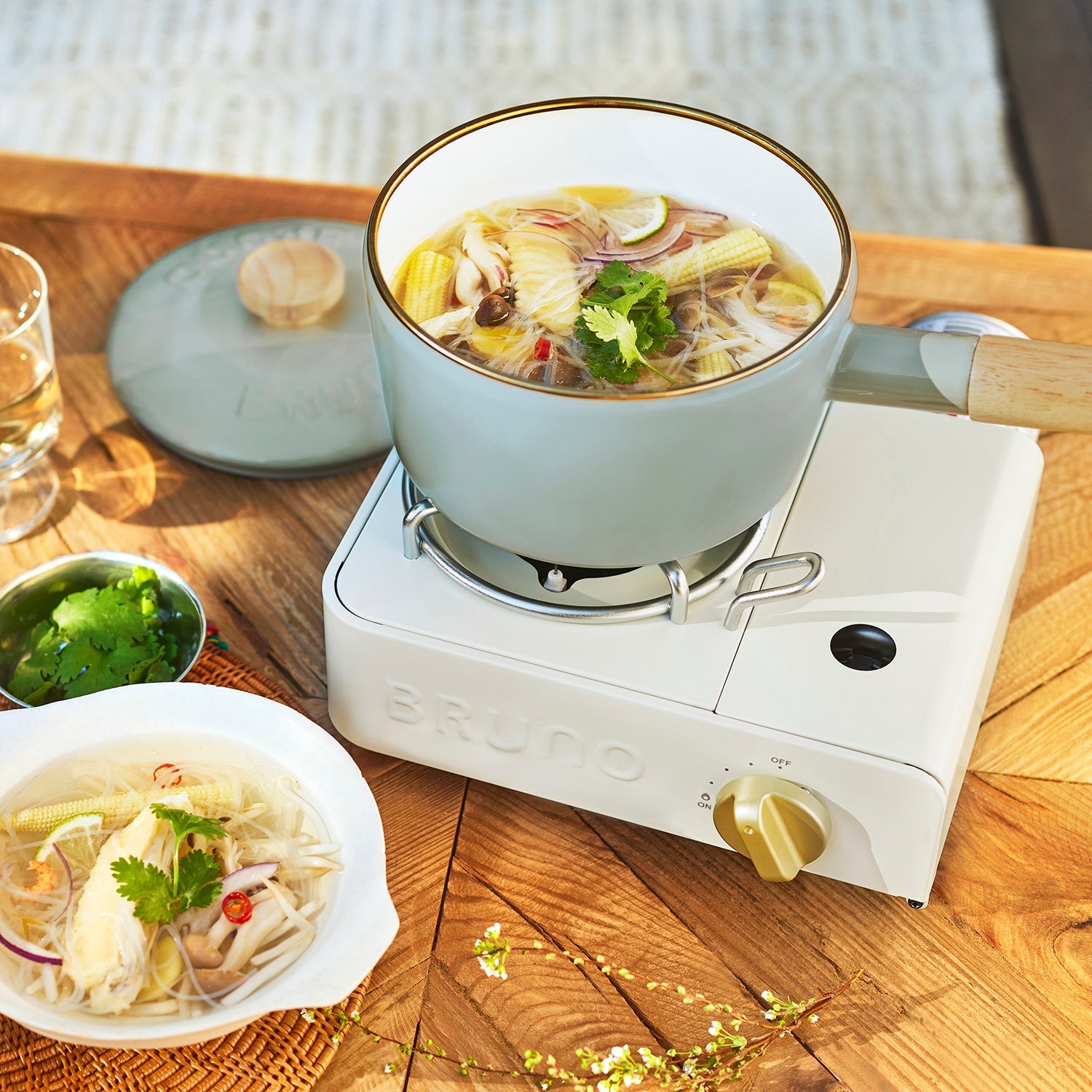 BRUNO 16cm 琺瑯單柄鍋 - 米灰色