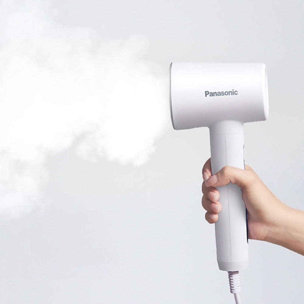 Panasonic 輕巧型蒸氣掛熨機｜NI-GHD021  (1570W)